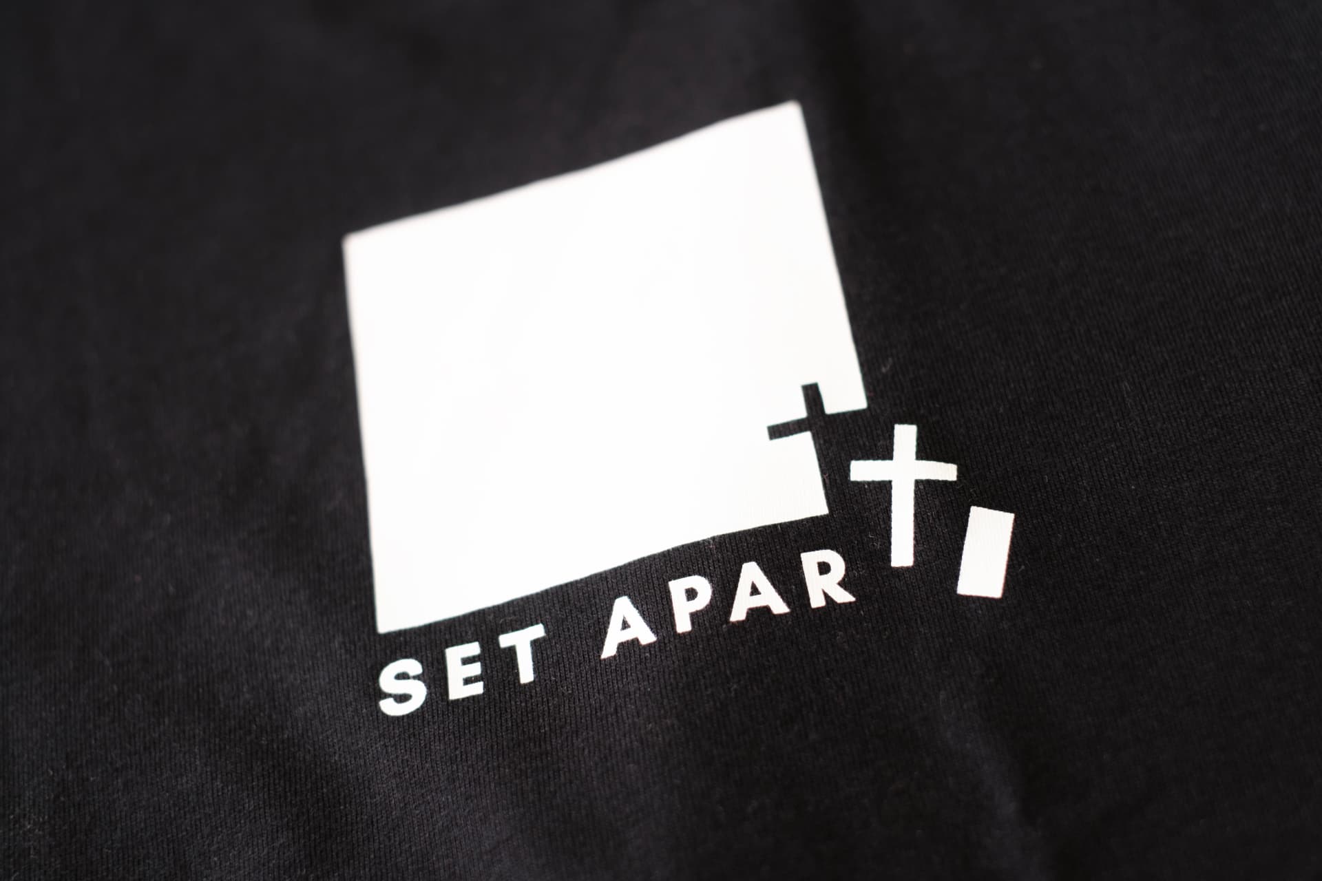 Set Apart T-Shirt Christian t-shirt, close-up print detail | Face of Faith faith apparel